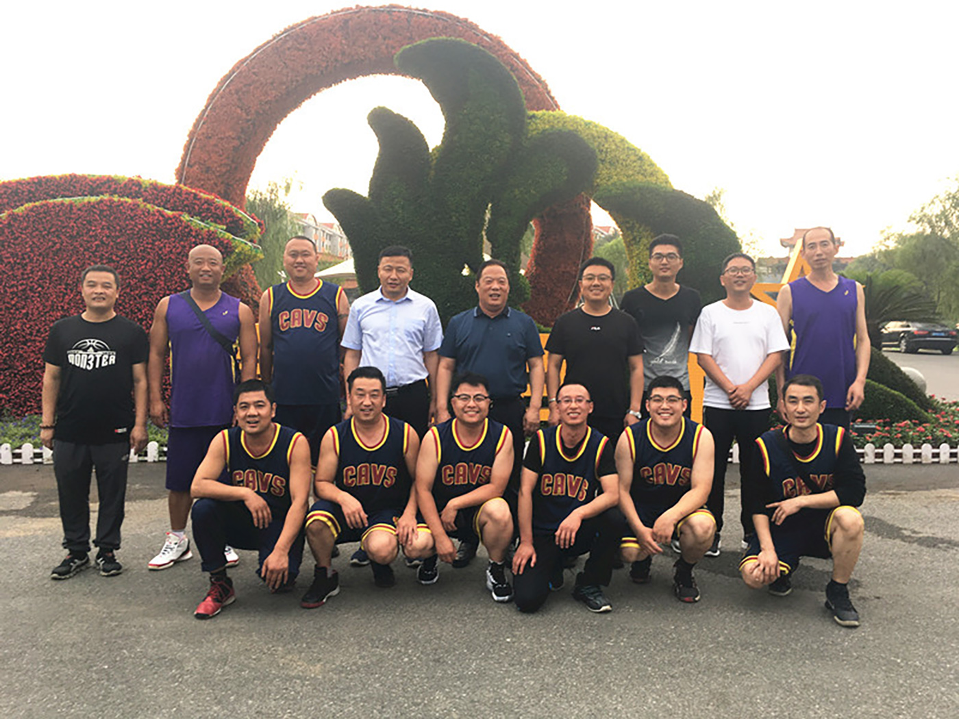 遼寧鑫豐參加“調(diào)兵山市籃球聯(lián)隊?wèi)c祝建黨100周年籃球賽”