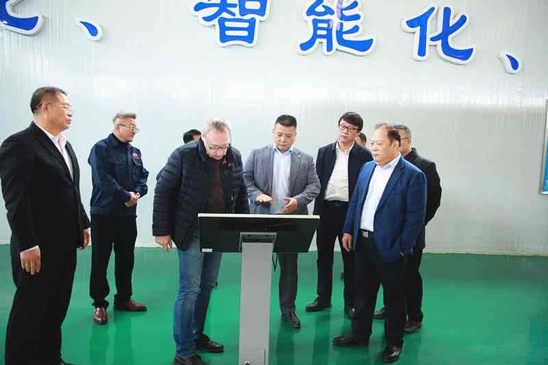 俄羅斯南聯(lián)部邊疆經濟促進會赴鑫豐集團考察